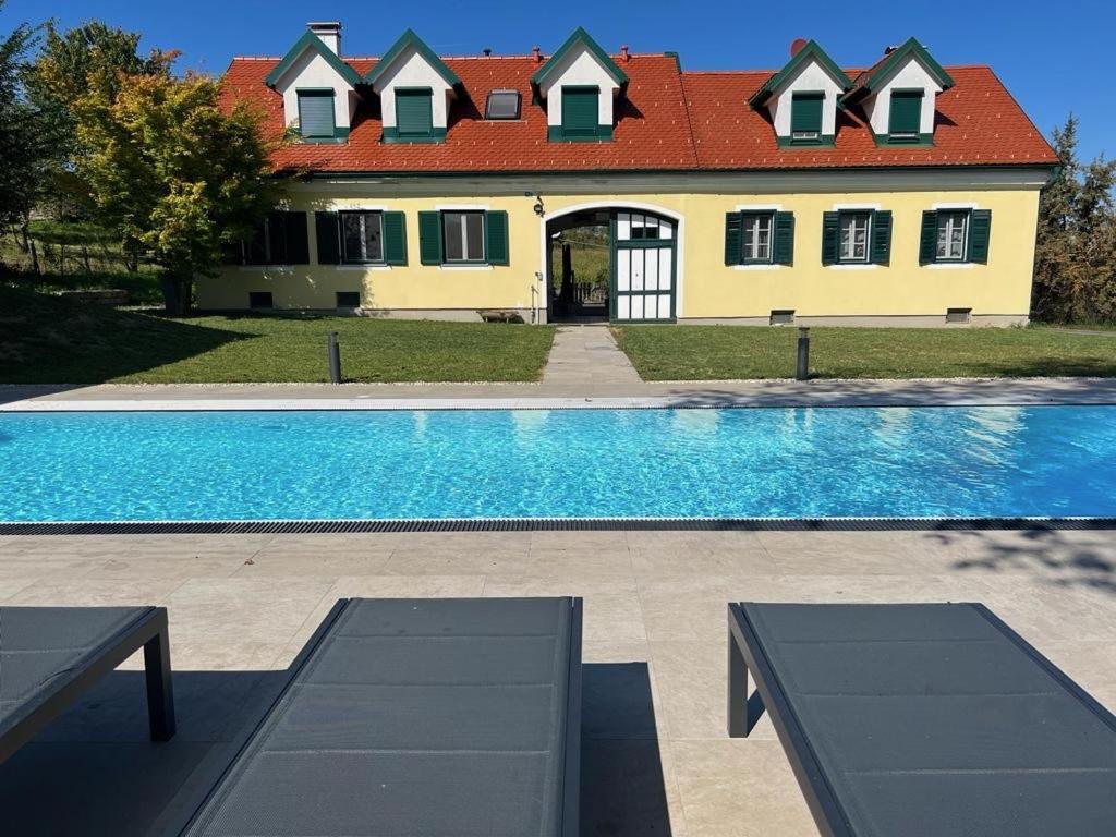 Landhaus Dasthomas Henndorf im Burgenland 外观 照片